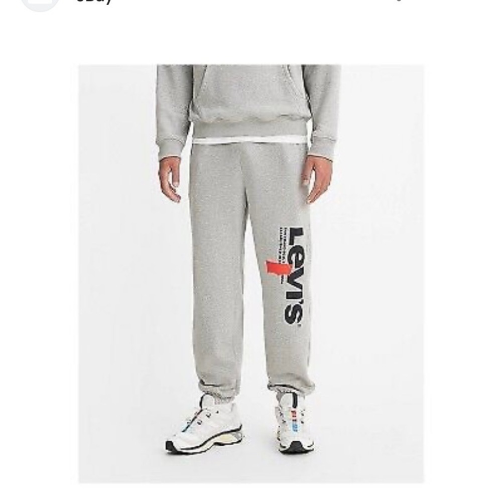Levi's® Men's Relaxed Fit Tapered
Sweatpants - Gray